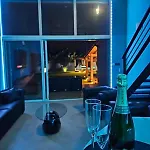 Salle De Cinema Et Jaccuzi Villa *